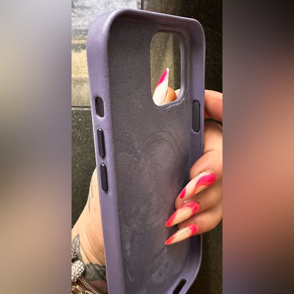 1 Leather Apple iPhone 13 Pro Max cases 1 is light Purple and 1 Black leather. - Picture 7 of 15